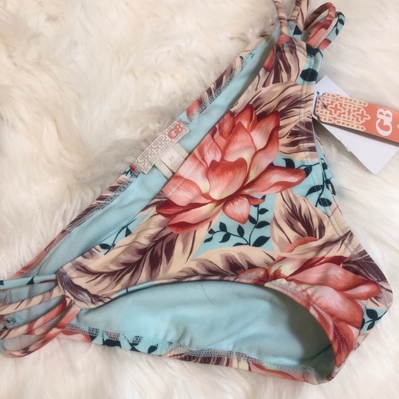Gianni Bini Coral Floral Bikini - Picture 5 of 8